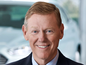 Alan Mulally, Ford